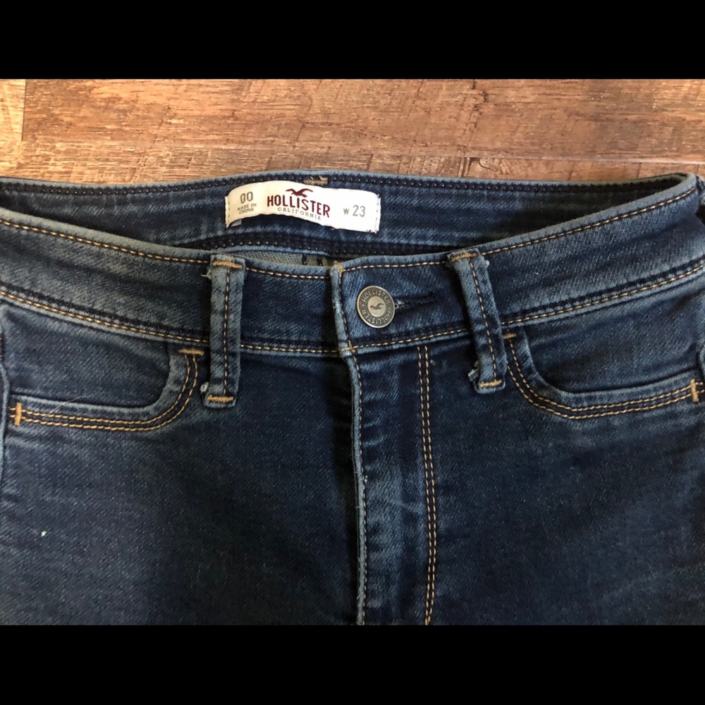 Jeans 💙 - Picture 2 of 3